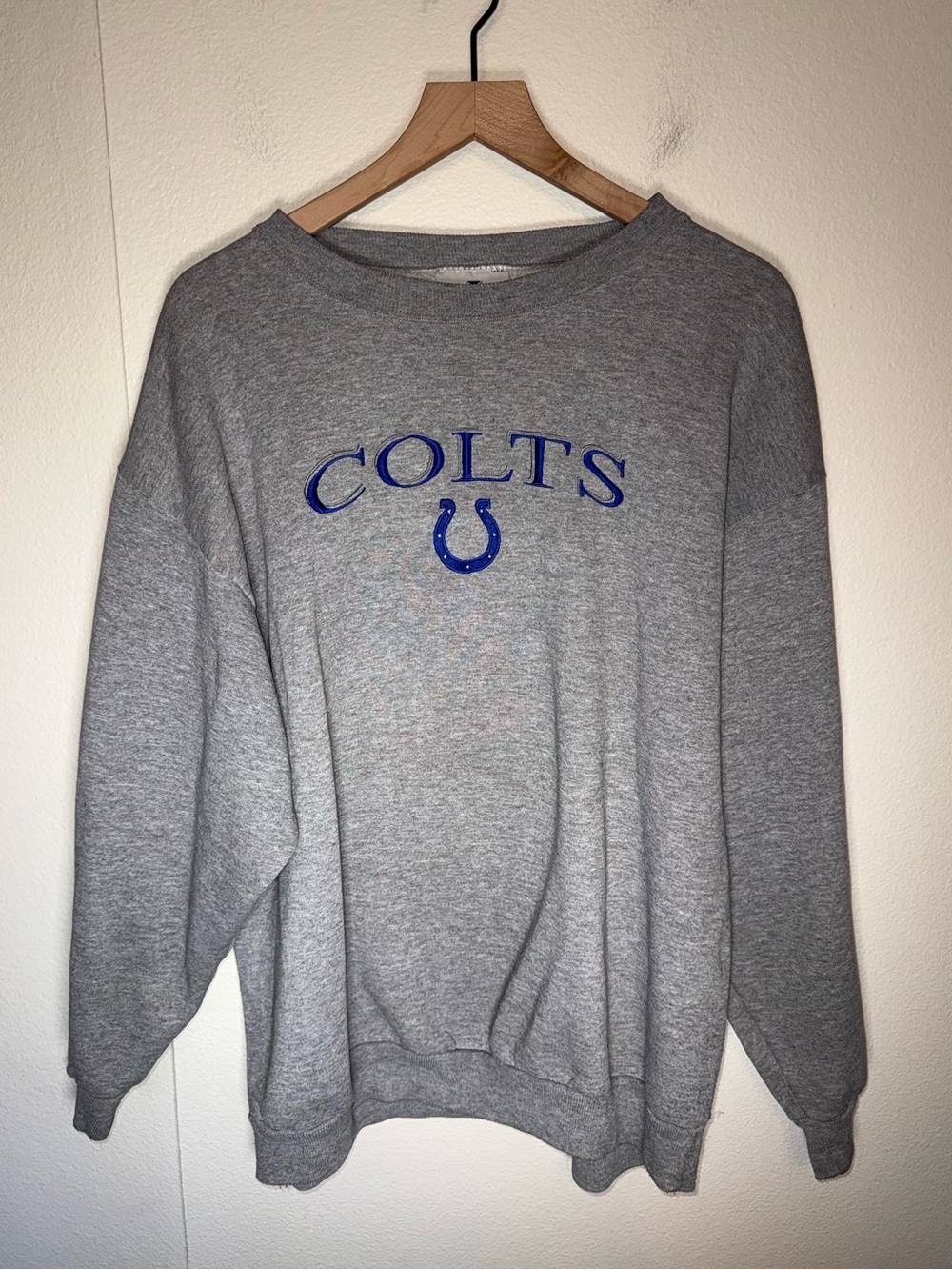 INDIANAPOLIS COLTS Vintage Embroidered NFL Athletic Grey Crewneck Sweatshirt XL